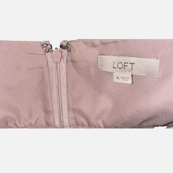 ANN TAYLOR LOFT PINK SALMON PLEATED SHORT SKIRT SIZE 16 - Picture 4 of 5